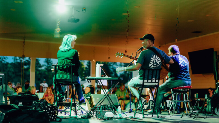 Island oaks concert cropped